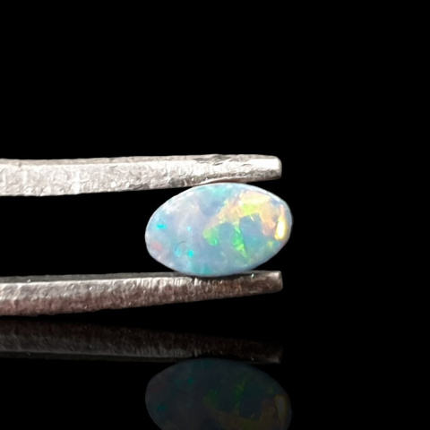 Opal australijski doublet 5x3 mm nr 19