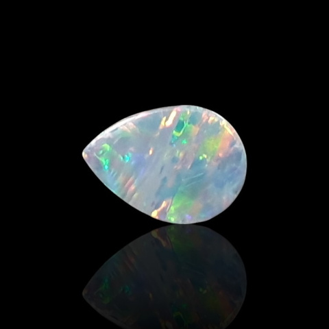 Opal australijski doublet 7x5 mm nr 66