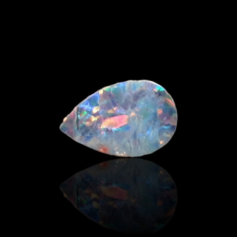 Opal australijski doublet 8x5 mm nr 94