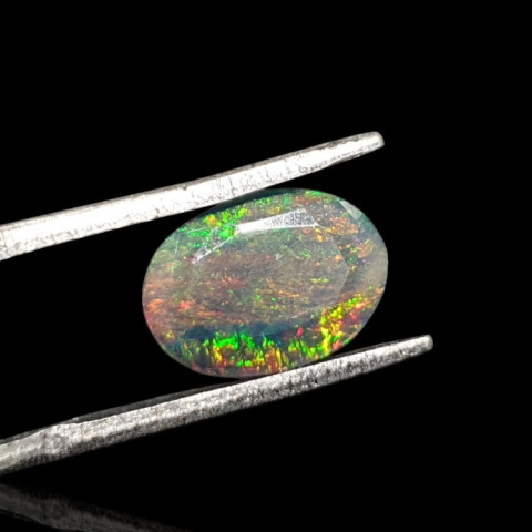 Czarny opal etiopski fasetowany 10x8 mm nr 649