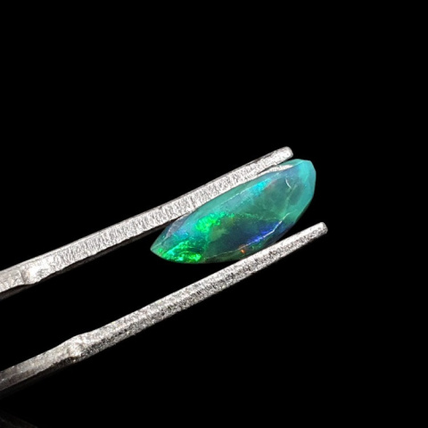 Czarny opal etiopski fasetowany 11x6 mm nr 667