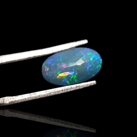 Czarny opal etiopski fasetowany 11x7 mm nr 645