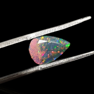 Czarny opal etiopski fasetowany 11x7 mm nr 648