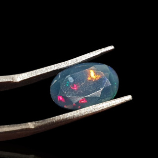 Czarny opal etiopski fasetowany 11x8 mm nr 643