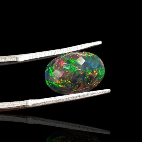 Czarny opal etiopski fasetowany 12x8 mm nr 630