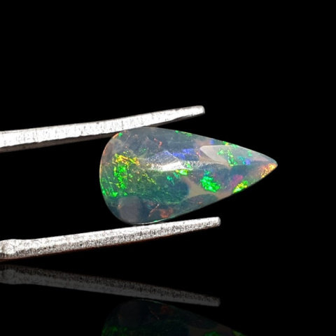 Czarny opal etiopski fasetowany 14x8 mm nr 620