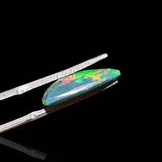 Czarny opal etiopski fasetowany 15x8 mm nr 614