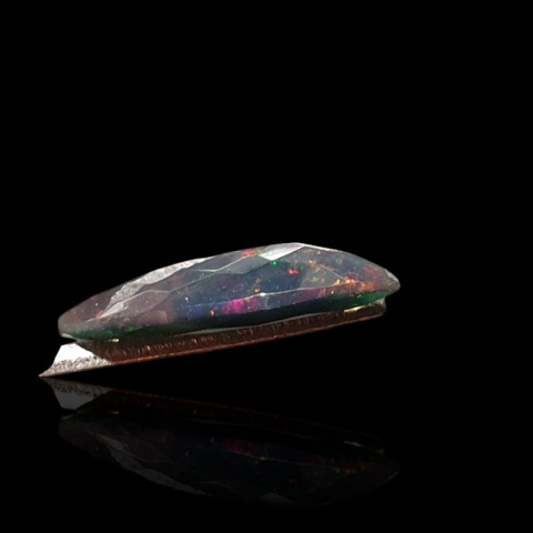 Czarny opal etiopski fasetowany 15x8 mm nr 618