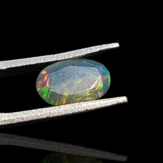 Czarny opal etiopski fasetowany 9x6 mm nr 672