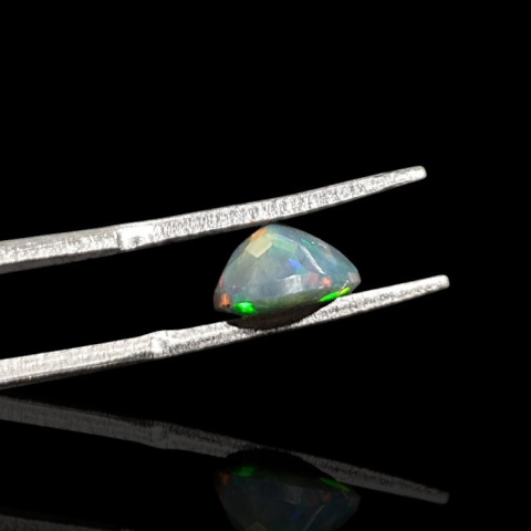 Czarny opal etiopski fasetowany fi 8 mm nr 705