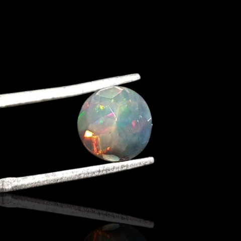 Czarny opal etiopski fasetowany fi 8 mm nr 705