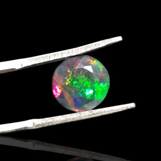 Czarny opal etiopski fasetowany fi 9 mm nr 704