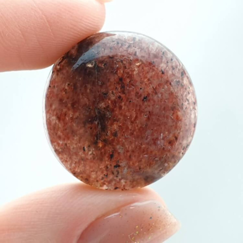 Kwarc truskawkowy kaboszon fi 24 mm nr 162 Kwarc truskawkowy kaboszon fi 24 mm nr 162