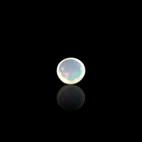 Opal z Etiopii kaboszon fi 6 mm nr 839