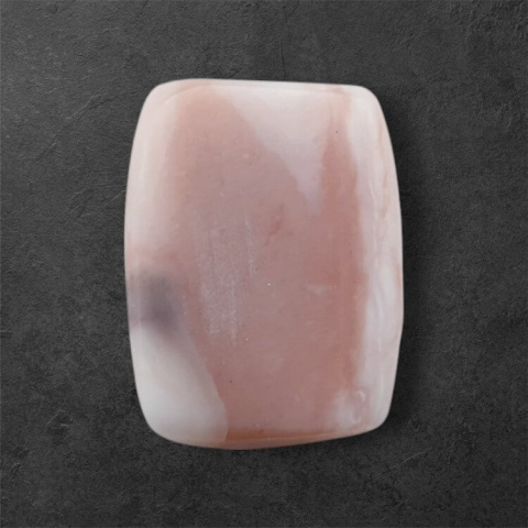 Opal różowy kaboszon 19x15 mm nr 107