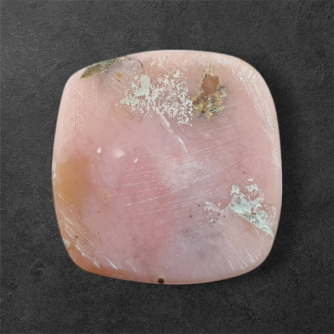 Opal różowy kaboszon 23x22 mm nr 127