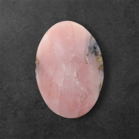 Opal różowy kaboszon 24x17 mm nr 123