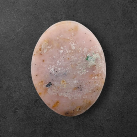 Opal różowy kaboszon 24x18 mm nr 113