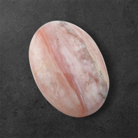 Opal różowy kaboszon 26x18 mm nr 88