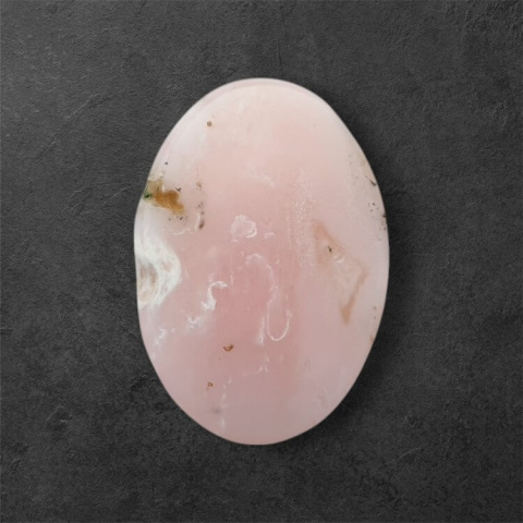 Opal różowy kaboszon 27x19 mm nr 52