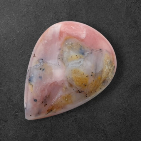 Opal różowy kaboszon 28x20 mm nr 47