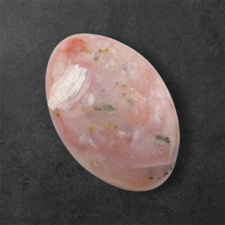 Opal różowy kaboszon 30x20 mm nr 43