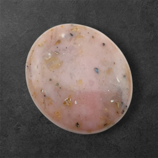 Opal różowy kaboszon 30x26 mm nr 49