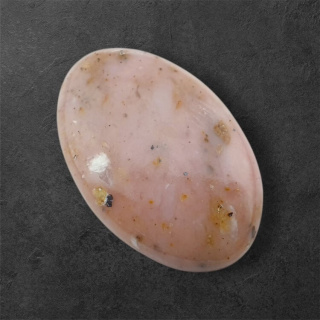 Opal różowy kaboszon 31x21 mm nr 41