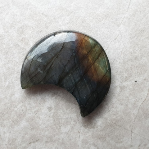 Labradoryt kaboszon księżyc 23x19 mm nr 212 Labradoryt kaboszon księżyc 23x19 mm nr 212