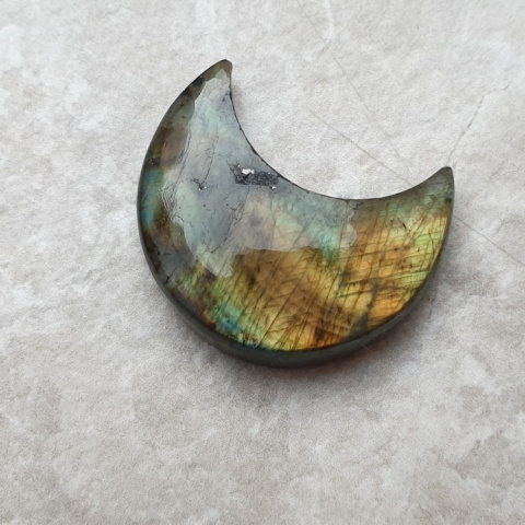 Labradoryt kaboszon księżyc 24x20 mm nr 199 Labradoryt kaboszon księżyc 24x20 mm nr 199
