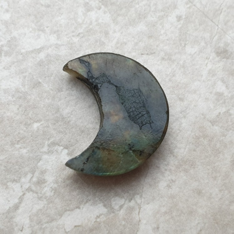 Labradoryt kaboszon księżyc 24x20 mm nr 199 Labradoryt kaboszon księżyc 24x20 mm nr 199