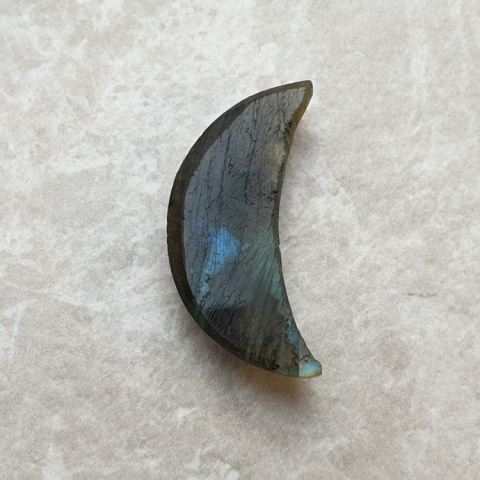 Labradoryt kaboszon księżyc 29x14 mm nr 179