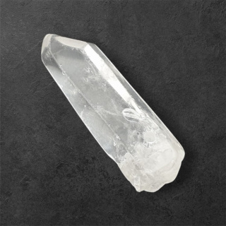 Kryształ górski sopel 38x13 mm nr 334