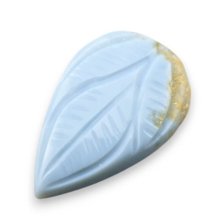 Opal niebieski kaboszon carving 28x18 mm nr 43