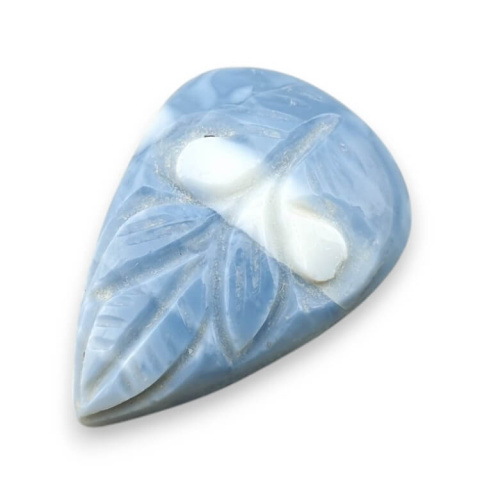 Opal niebieski kaboszon carving 28x19 mm nr 17