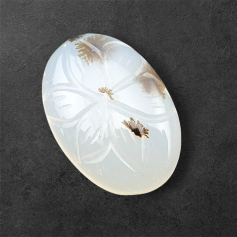 Agat montana kaboszon carving 21x15 mm nr 75 Agat montana kaboszon carving 21x15 mm nr 75