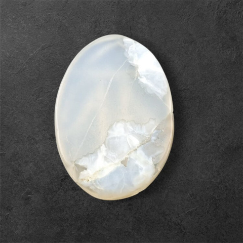 Agat montana kaboszon carved 29x21 mm nr 1