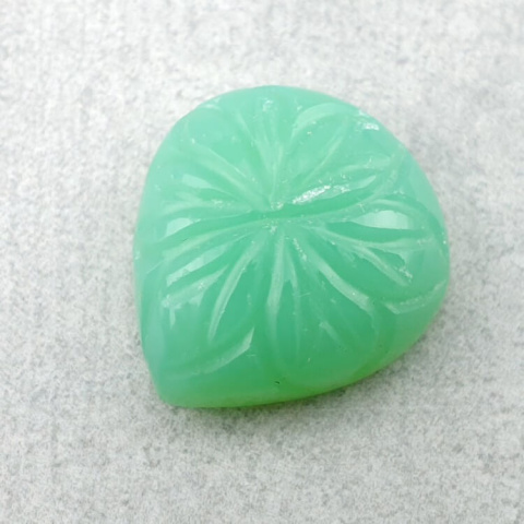 Chalcedon chryzo kaboszon carving 19x18 mm nr 49 Chalcedon chryzo kaboszon carving 19x18 mm nr 49