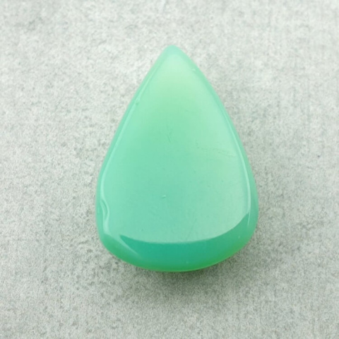 Chalcedon chryzo kaboszon carving 21x15 mm nr 34