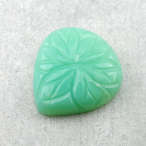 Chalcedon chryzo kaboszon carved 21x20 mm nr 47 Chalcedon chryzo kaboszon carved 21x20 mm nr 47