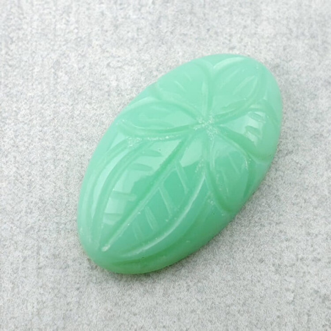 Chalcedon chryzo kaboszon carved 26x15 mm nr 48 Chalcedon chryzo kaboszon carved 26x15 mm nr 48