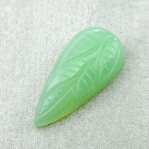 Chalcedon chryzo kaboszon carved 28x14 mm nr 16 Chalcedon chryzo kaboszon carved 28x14 mm nr 16