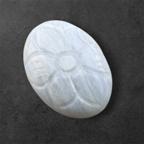 Blue lace agate carved cabochon 23x17 mm no 60 Blue lace agate carved cabochon 23x17 mm no 60