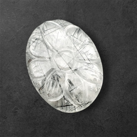 Kwarc z turmalinem kaboszon carving 27x20 mm nr 38 Kwarc z turmalinem kaboszon carving 27x20 mm nr 38