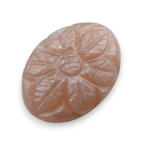 Kamień księżycowy brzoskwiniowy kaboszon carved 22x16 mm nr 31 Kamień księżycowy brzoskwiniowy kaboszon carved 22x16 mm nr 31