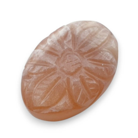 Kamień księżycowy brzoskwiniowy kaboszon carving 23x16 mm nr 6 Kamień księżycowy brzoskwiniowy kaboszon carving 23x16 mm nr 6