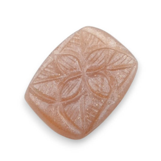 Kamień księżycowy brzoskwiniowy kaboszon carving 25x19 mm nr 19