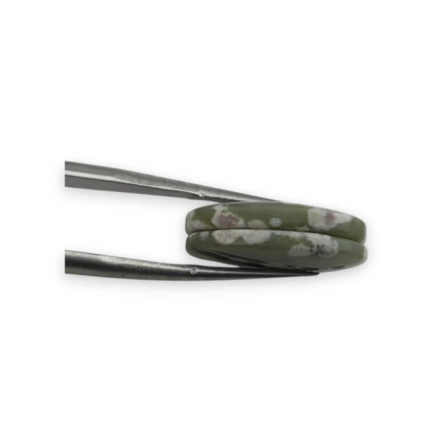 Jadeit peace para kaboszonów z dziurką 19x13 mm nr P548 Jadeit peace para kaboszonów z dziurką 19x13 mm nr P548