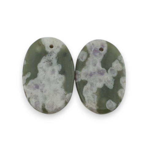 Jadeit peace para kaboszonów z dziurką 19x13 mm nr P548 Jadeit peace para kaboszonów z dziurką 19x13 mm nr P548