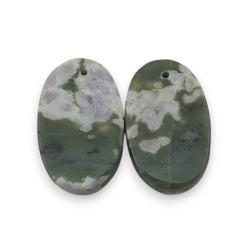 Jadeit peace para kaboszonów z dziurką 22x14 mm nr P541 Jadeit peace para kaboszonów z dziurką 22x14 mm nr P541